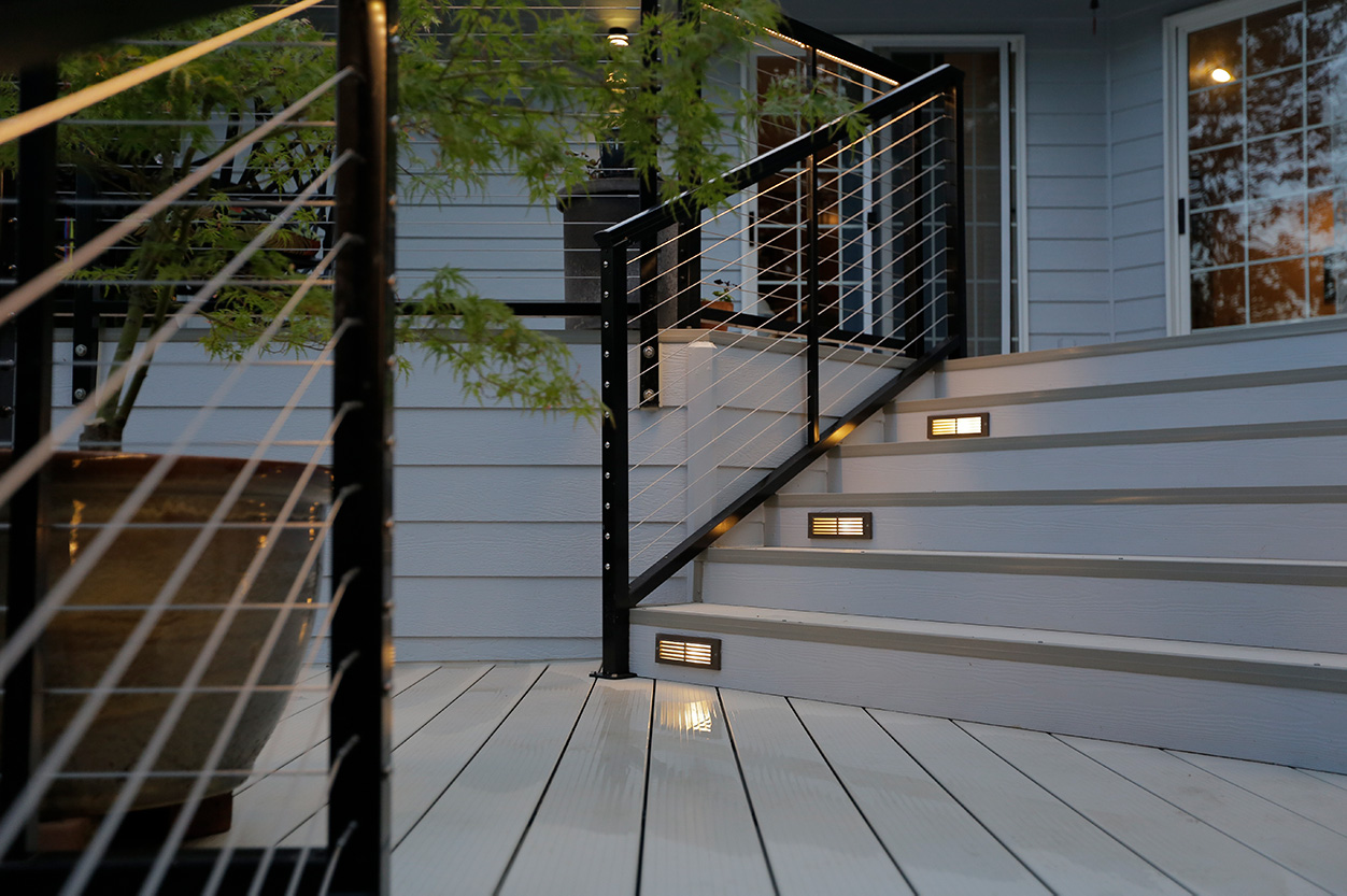 Modern Aluminum Tri-level Deck Design and Build - G. Christianson ...