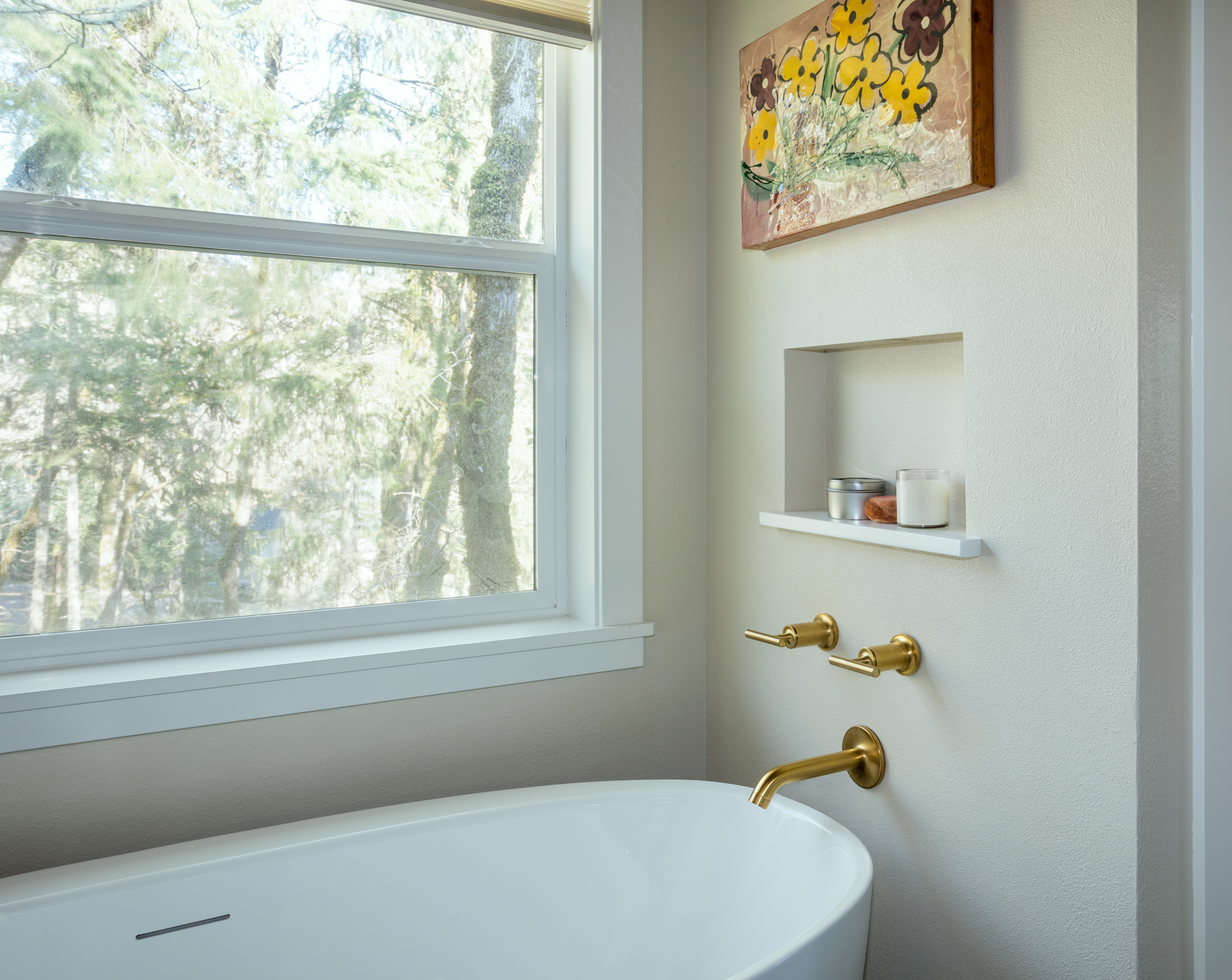A Lighter-than-Air Spa Bath