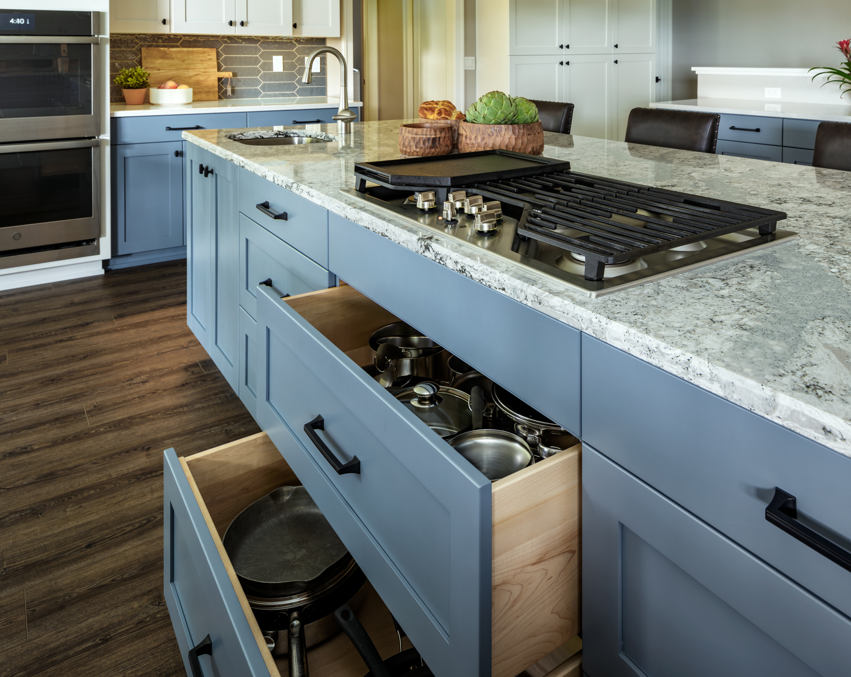 EBR-Barrett-Feature-Pot-Pan-Storage