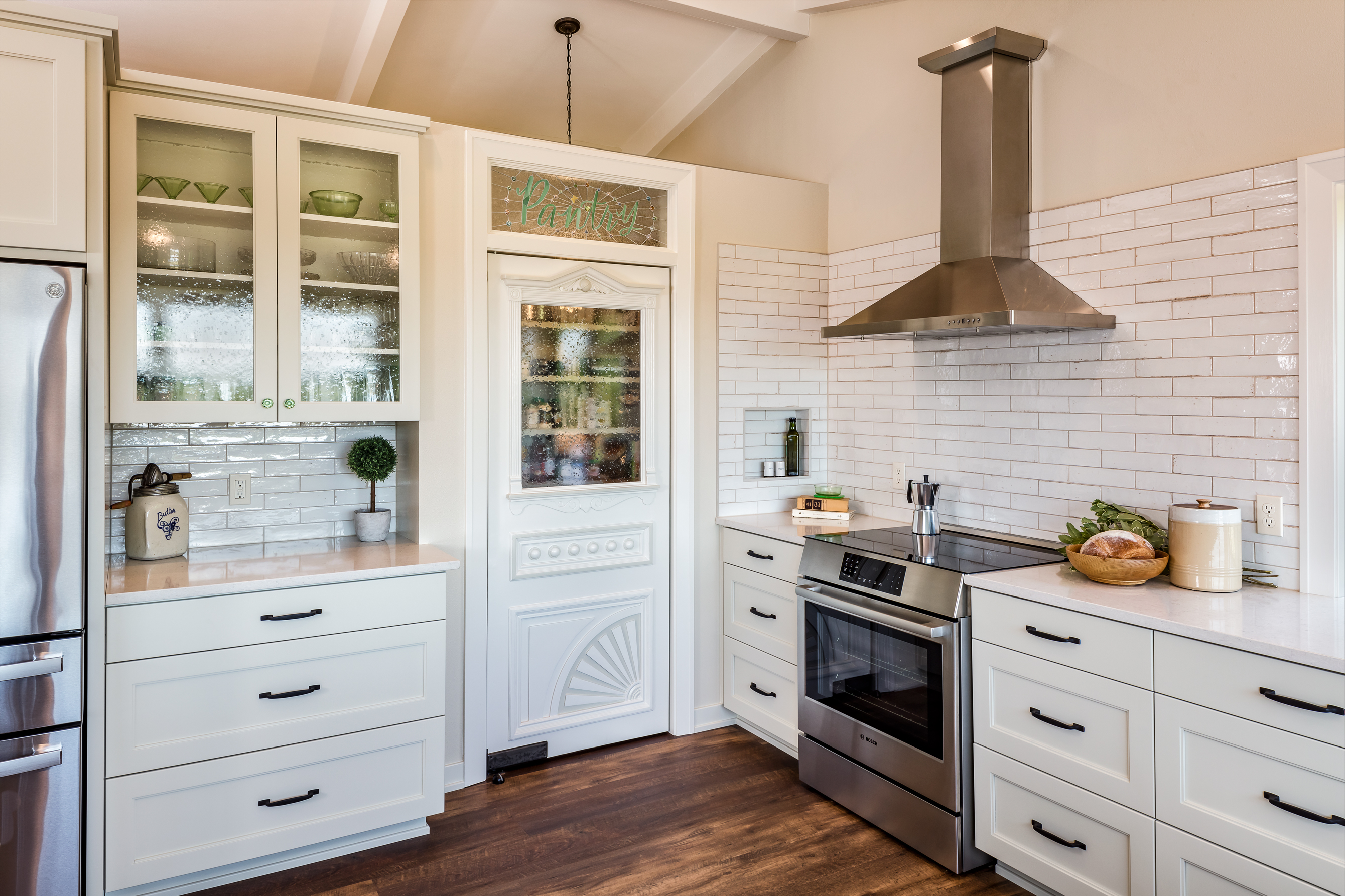 Elegant Country Kitchen