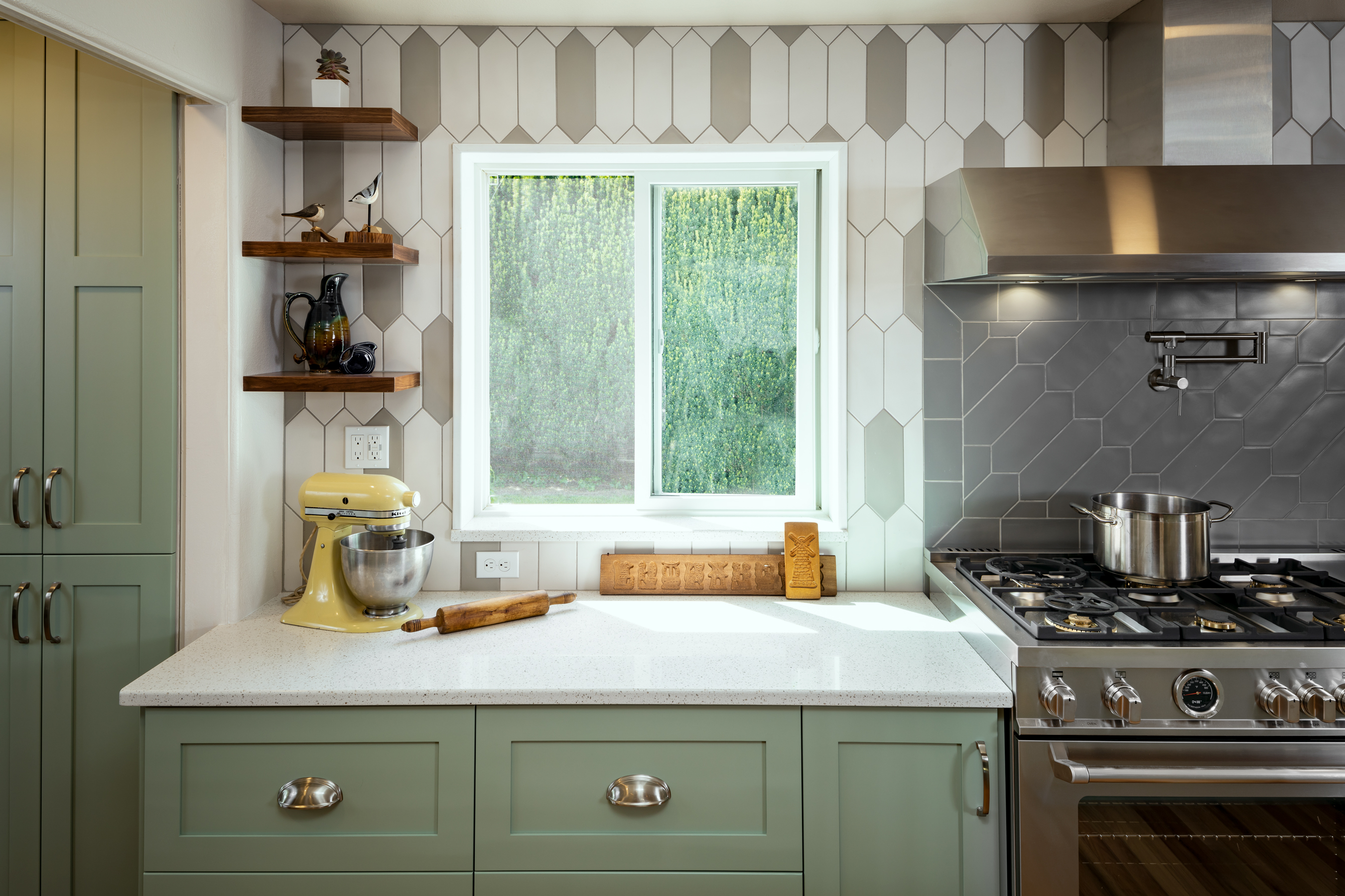 Green Garden Kitchen