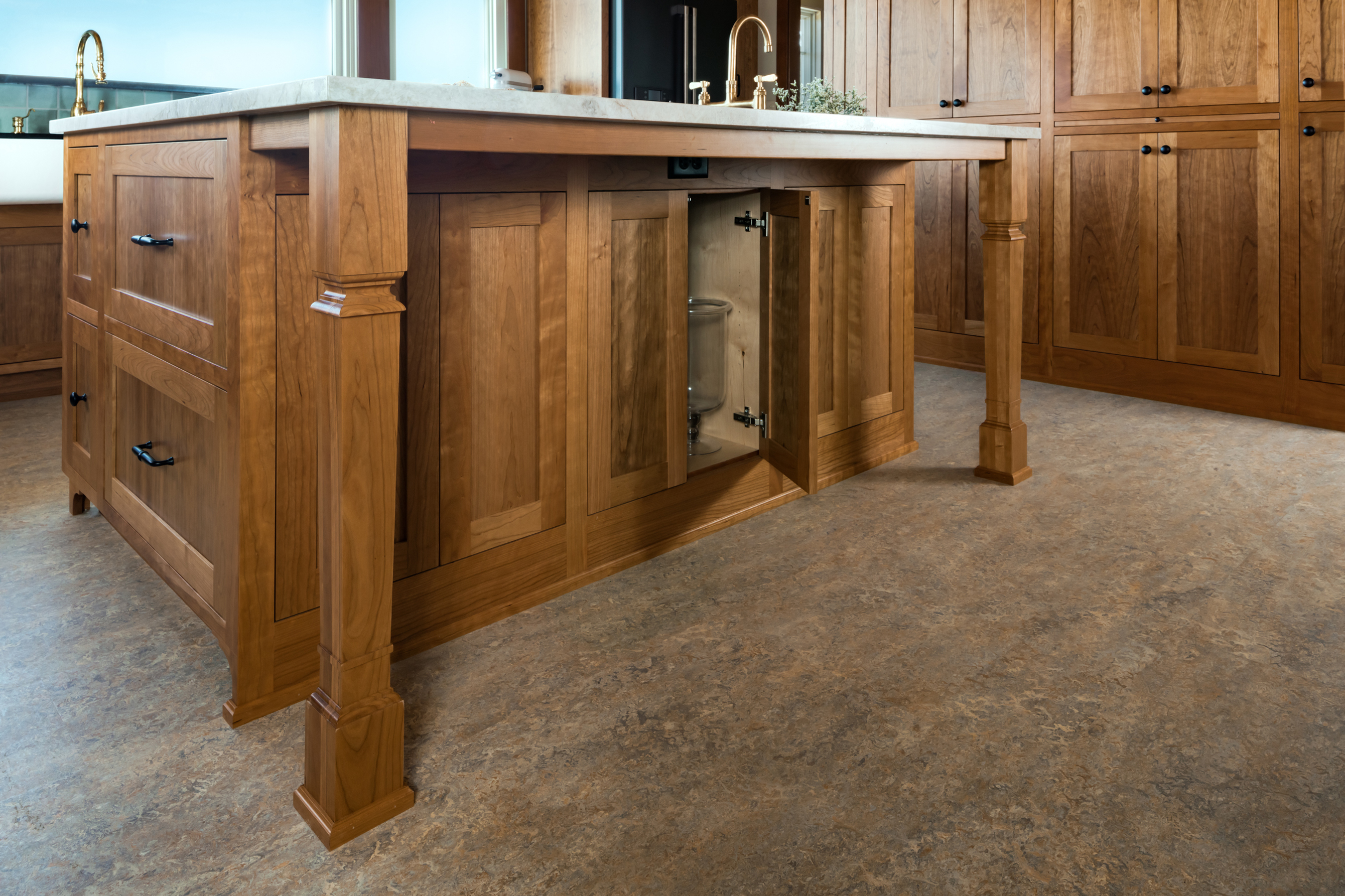 Inset Kitchen on the Hill