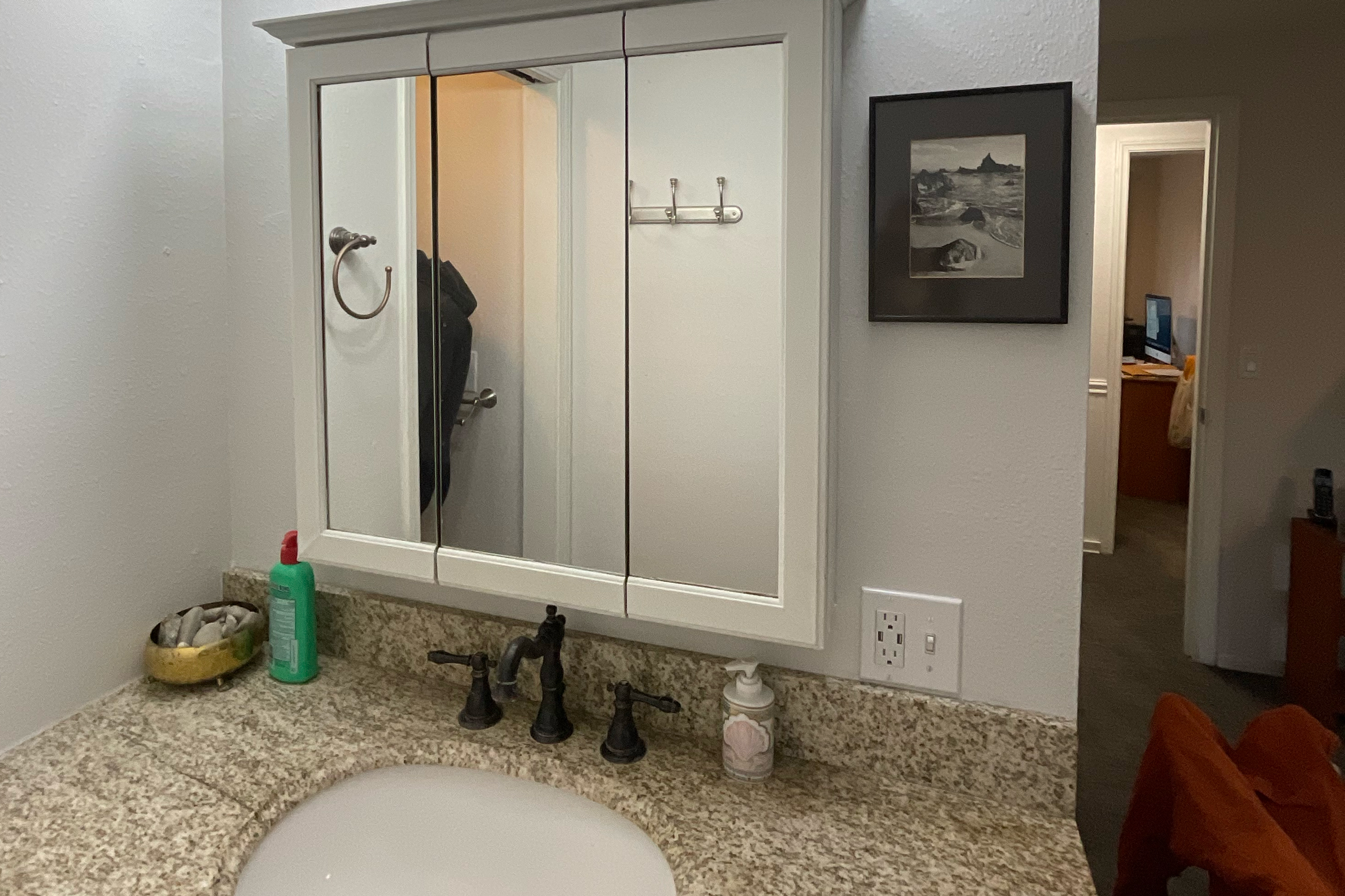 Modern Compact Bathroom Remodel