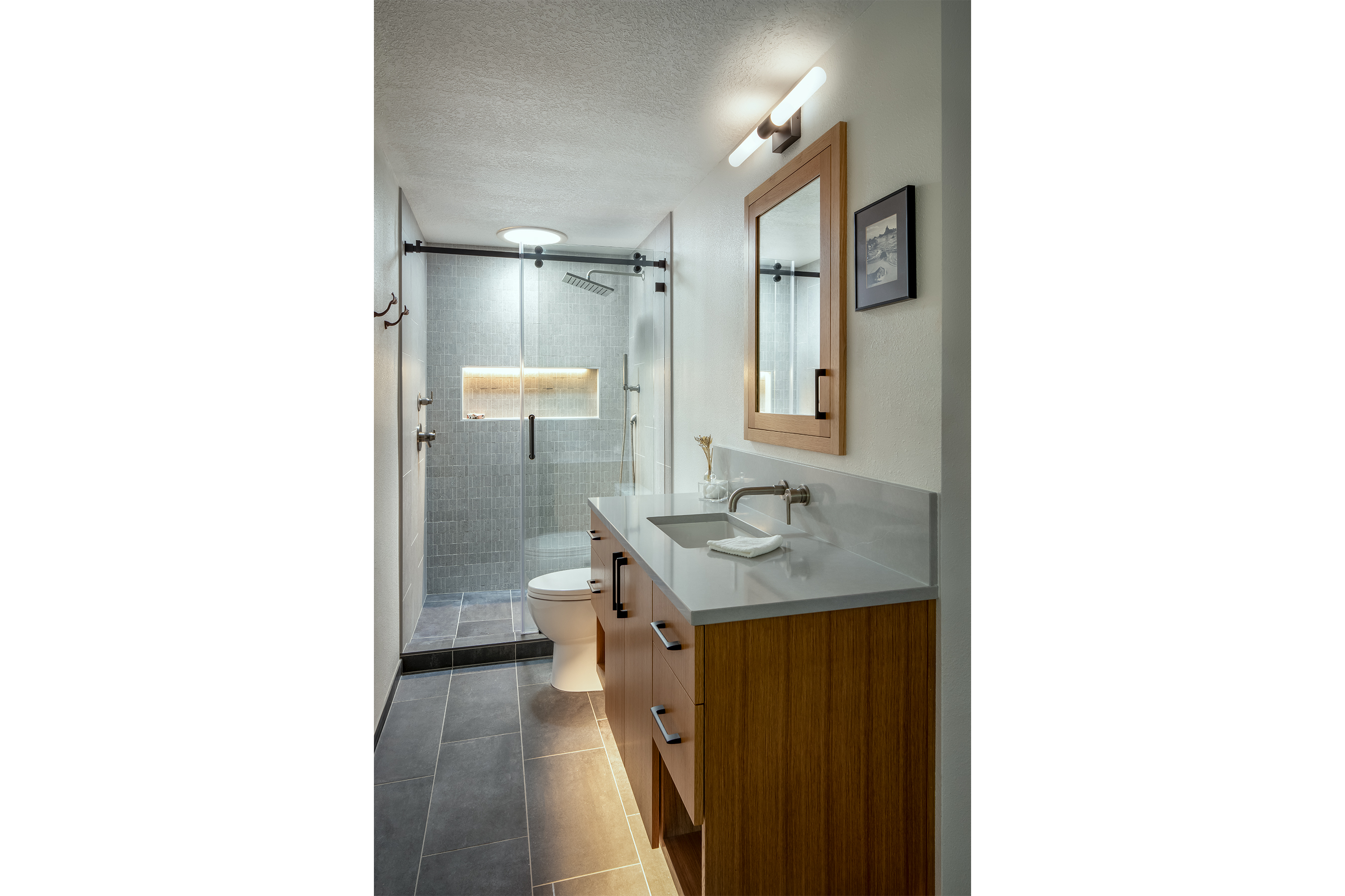 Modern Compact Bathroom Remodel