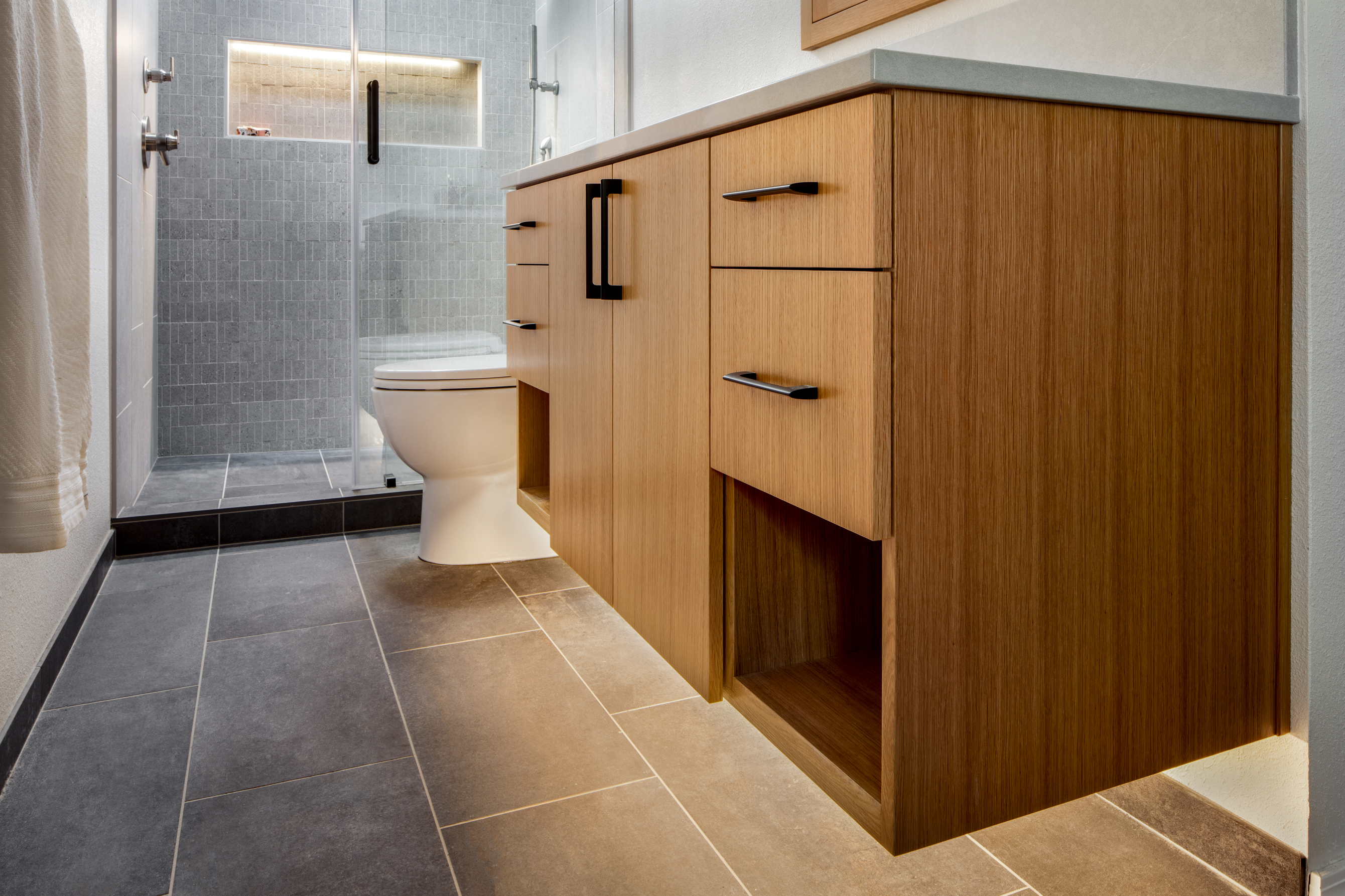 Modern Compact Bathroom Remodel