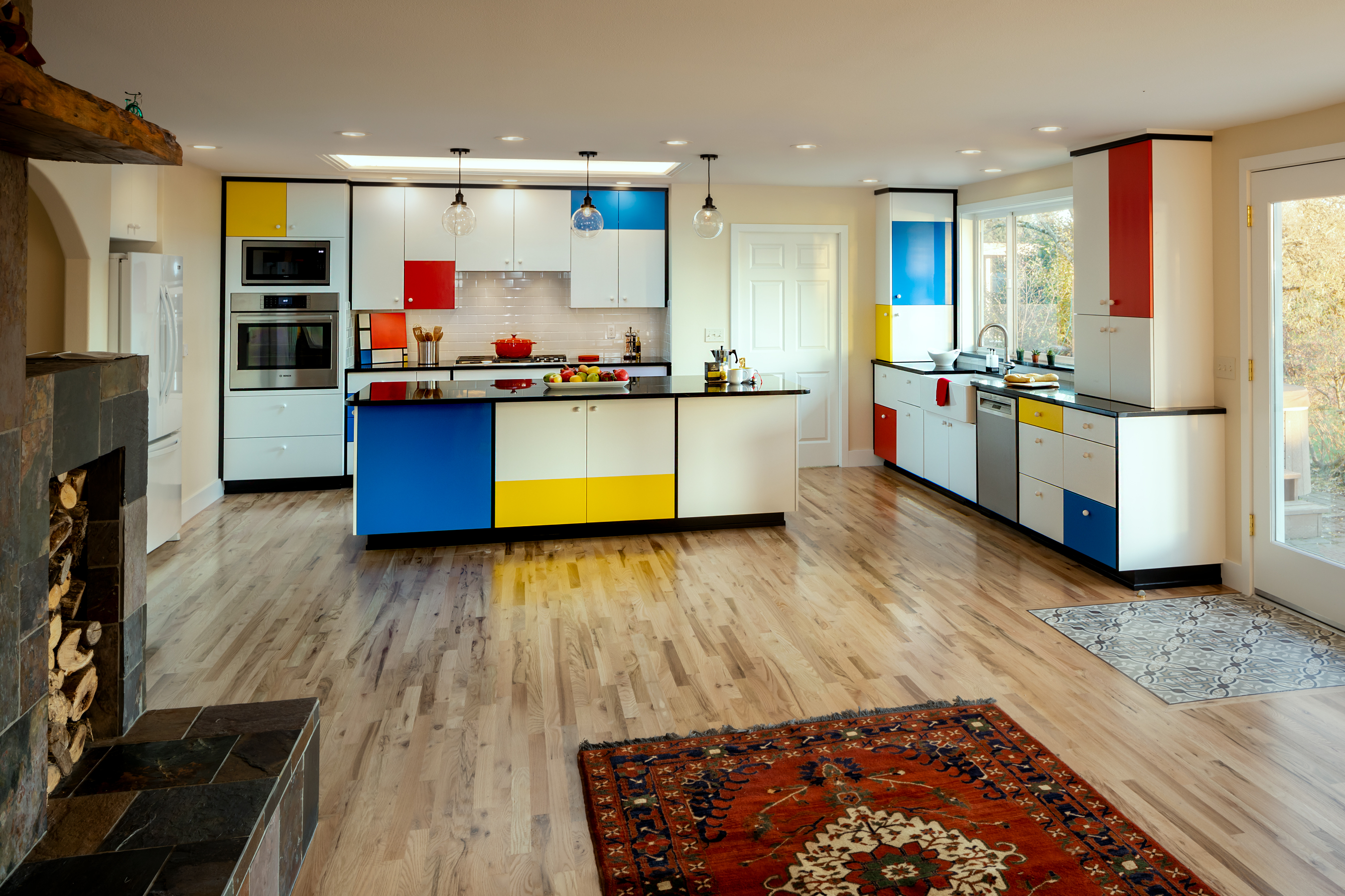 Mondrian Modern Kitchen