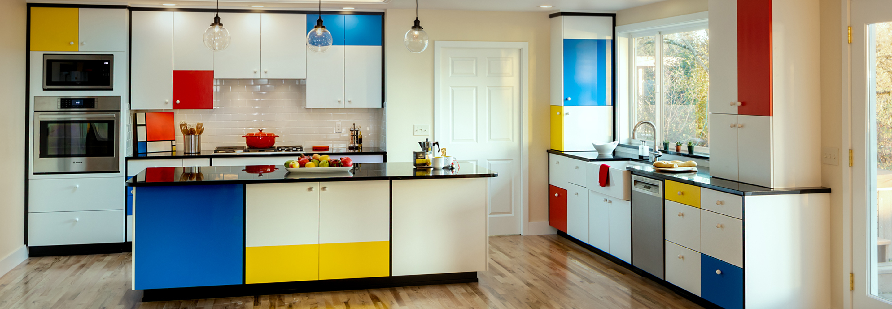 Mondrian Modern Kitchen