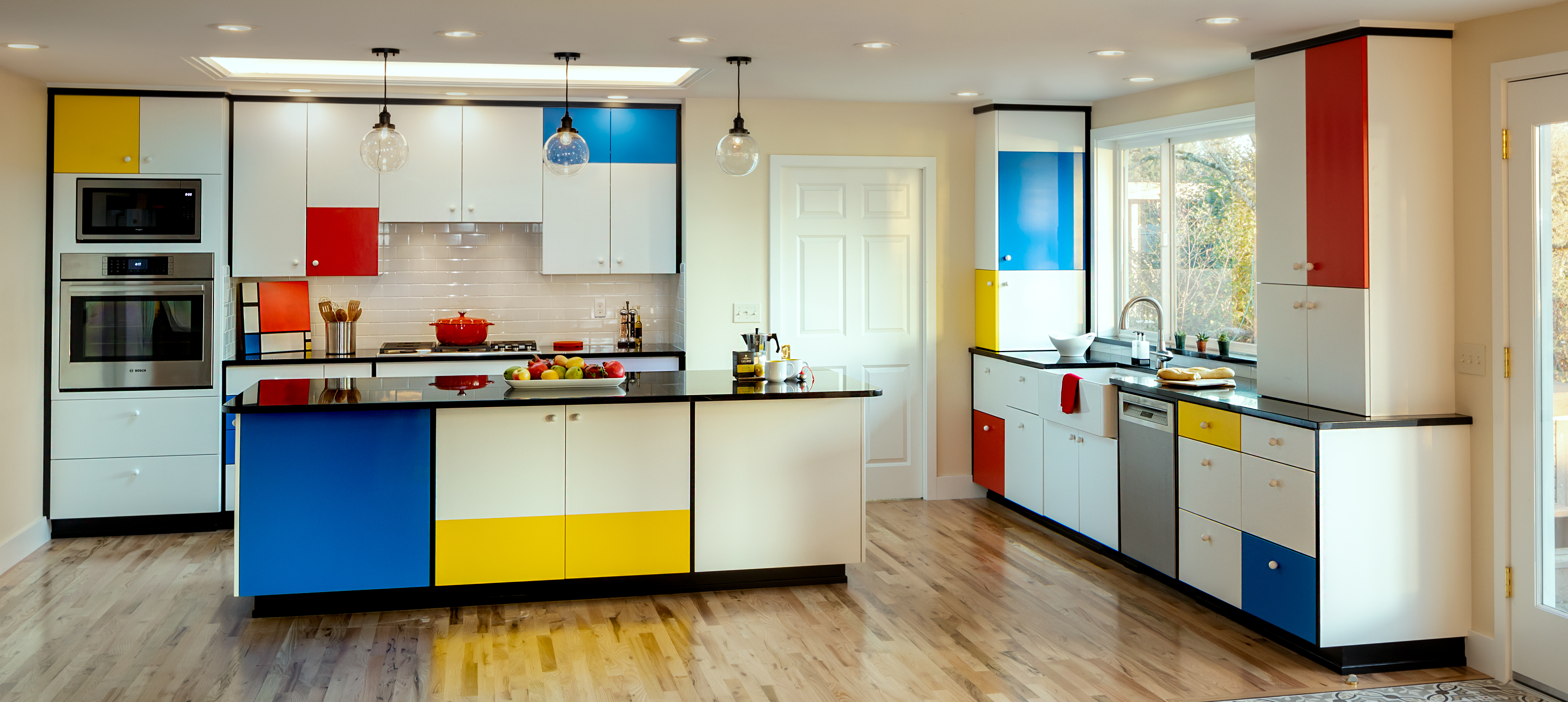 Mondrian Modern Kitchen