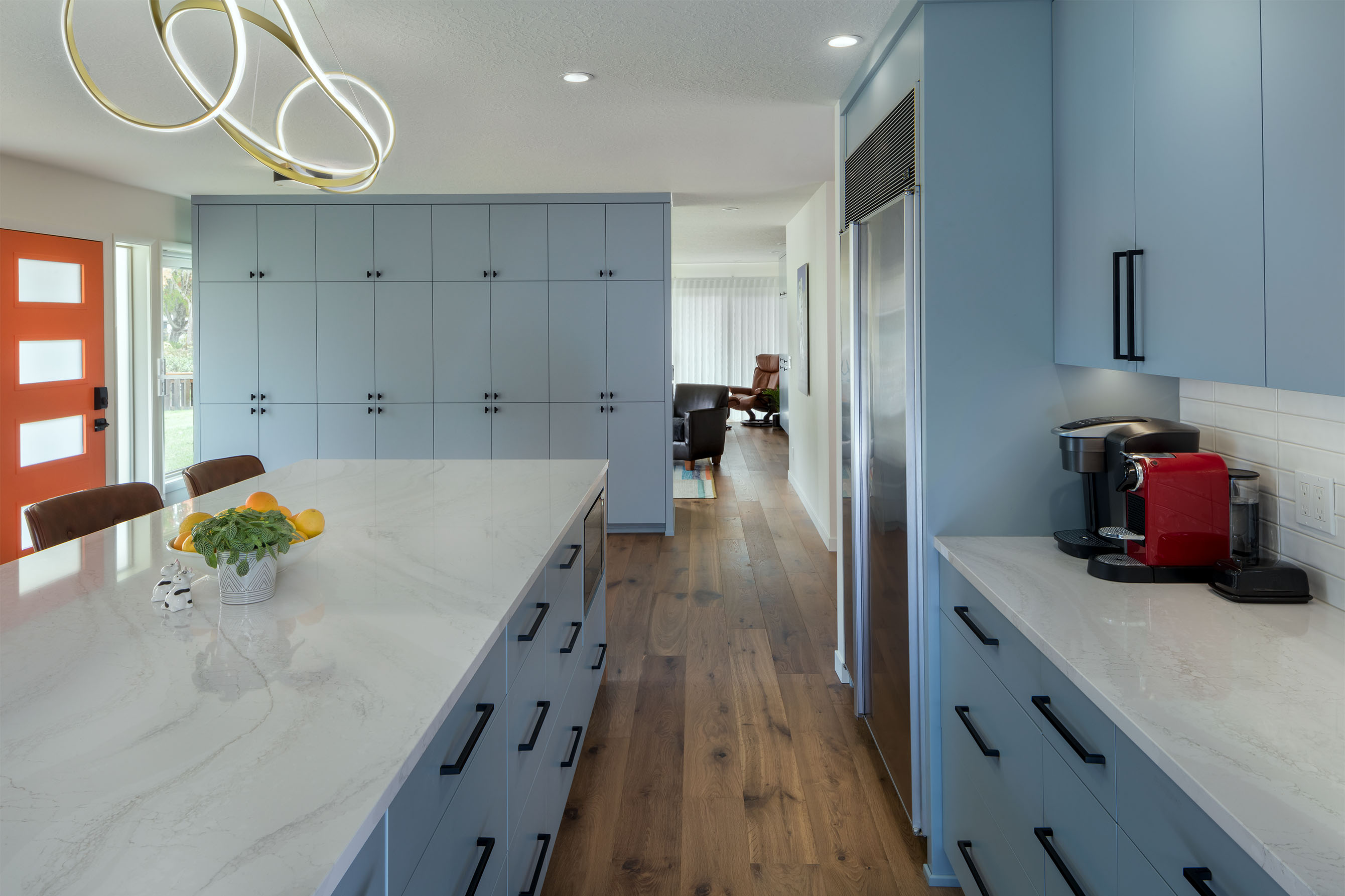 Modern Oak Mid-Century Kitchen