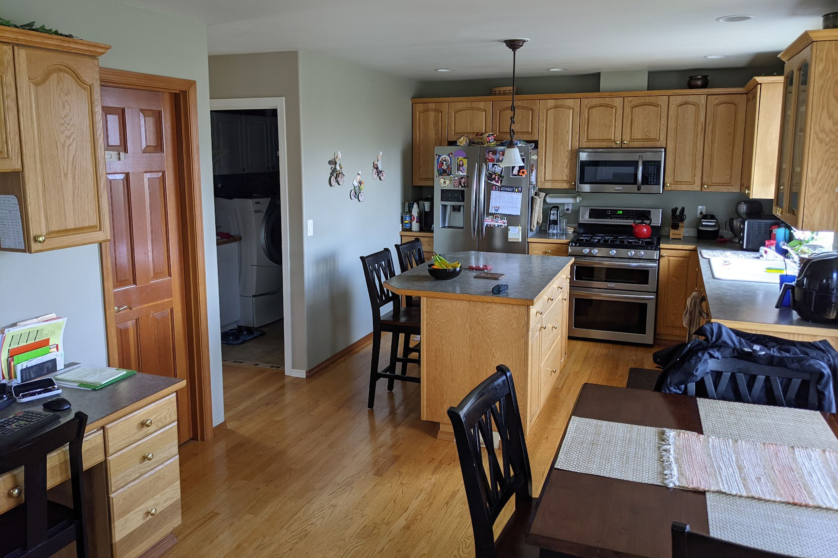 Neabeack Hill Transitional Kitchen