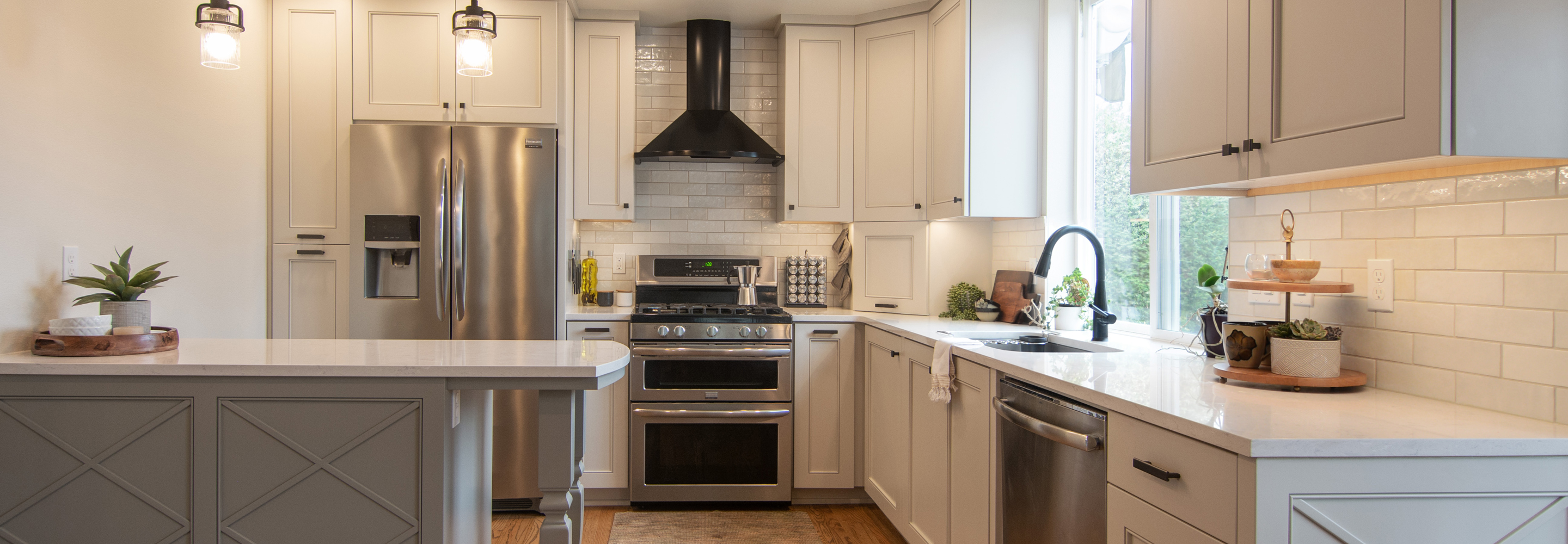 Neabeack Hill Transitional Kitchen