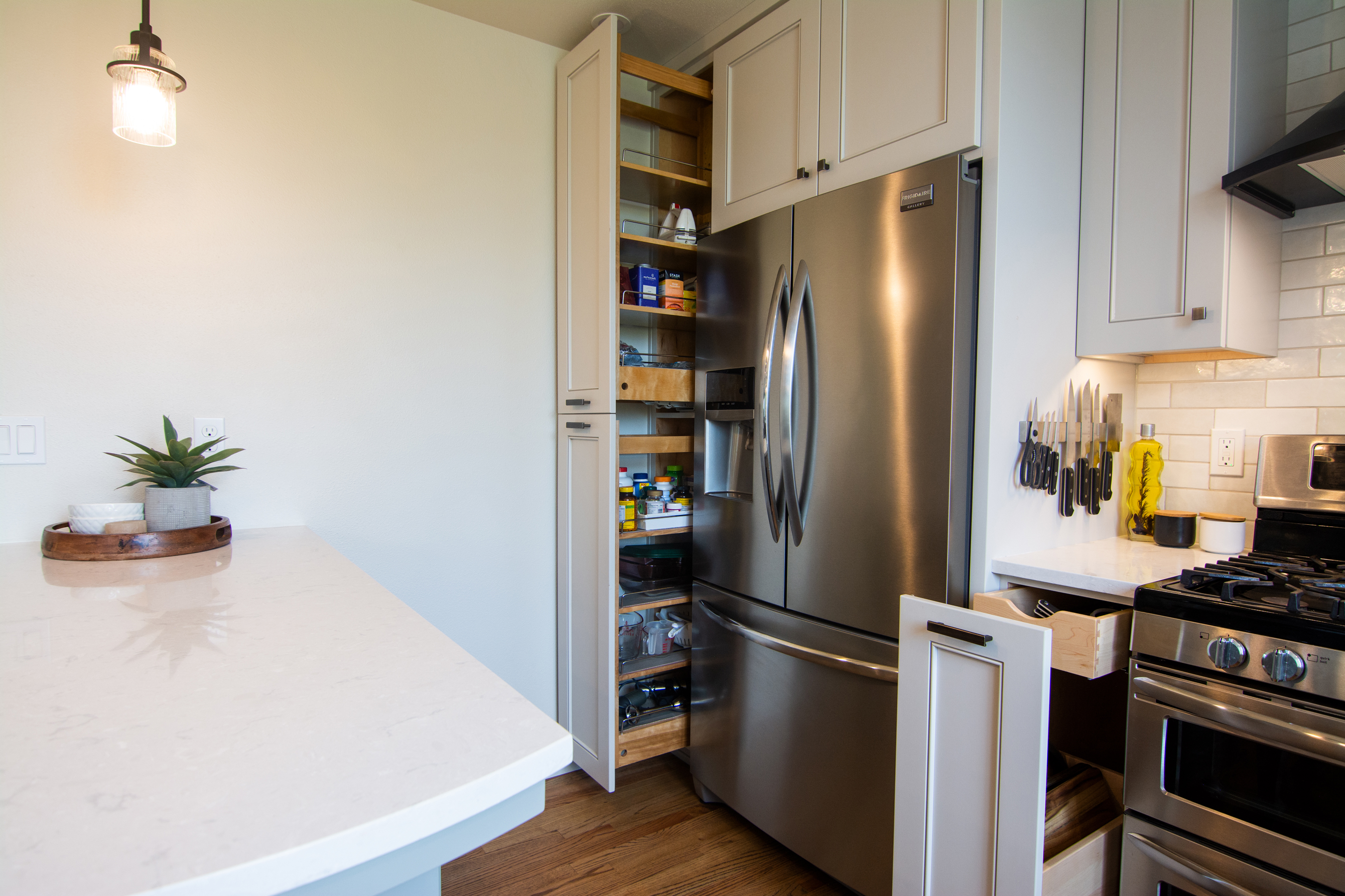 Neabeack Hill Transitional Kitchen