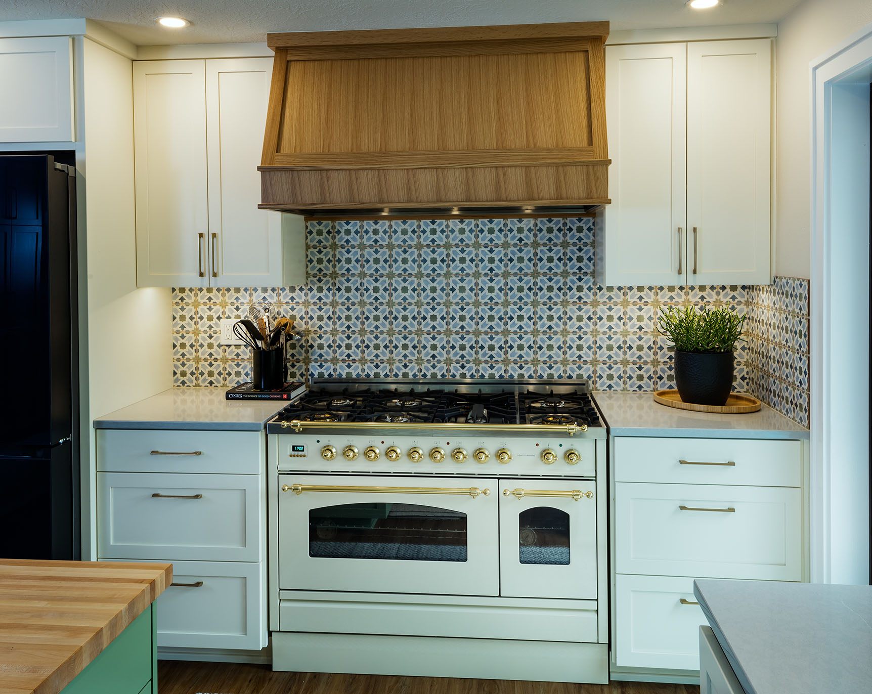 RFR-Tichinin-Feature-Kitchen