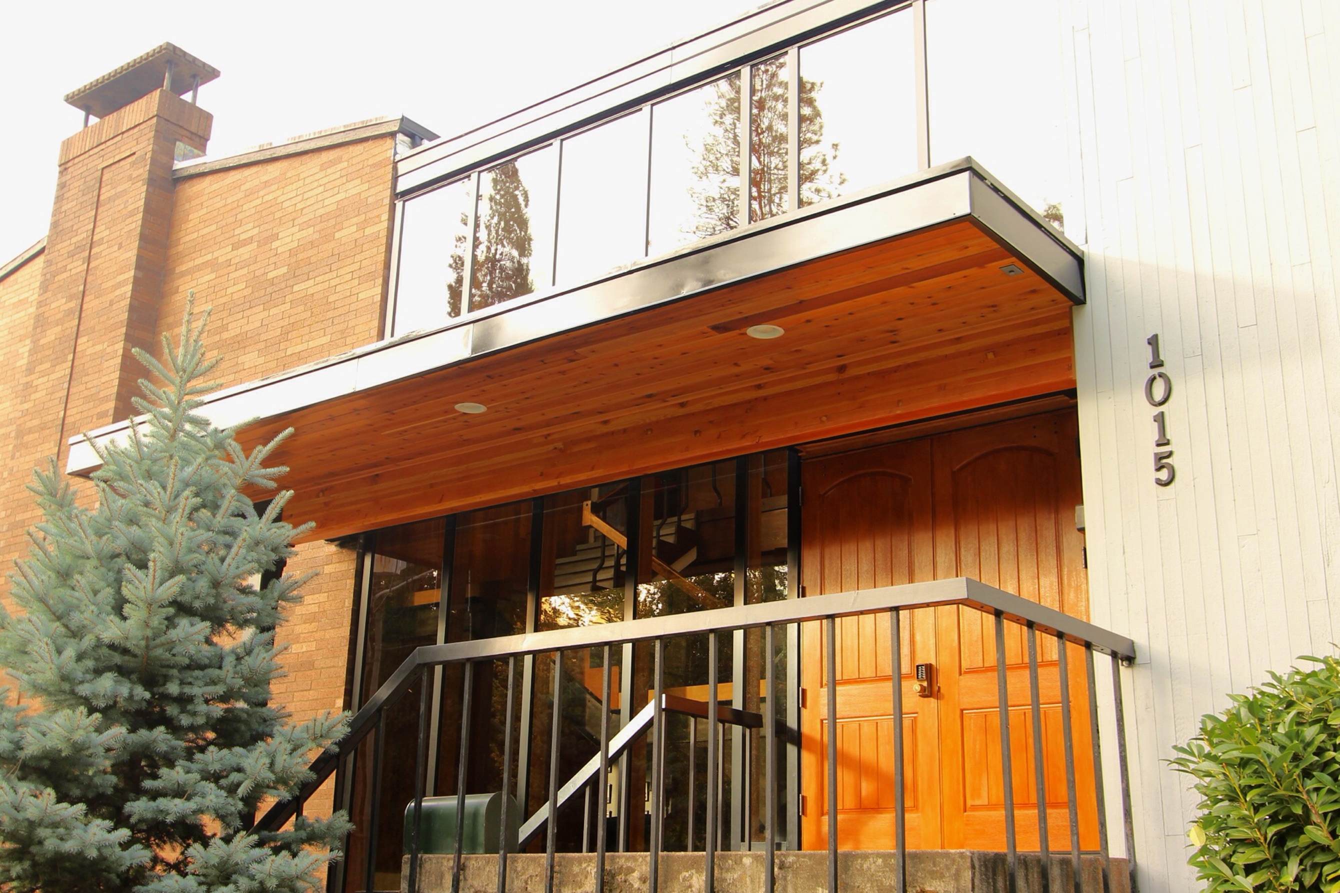 Window Wall Front Entrance