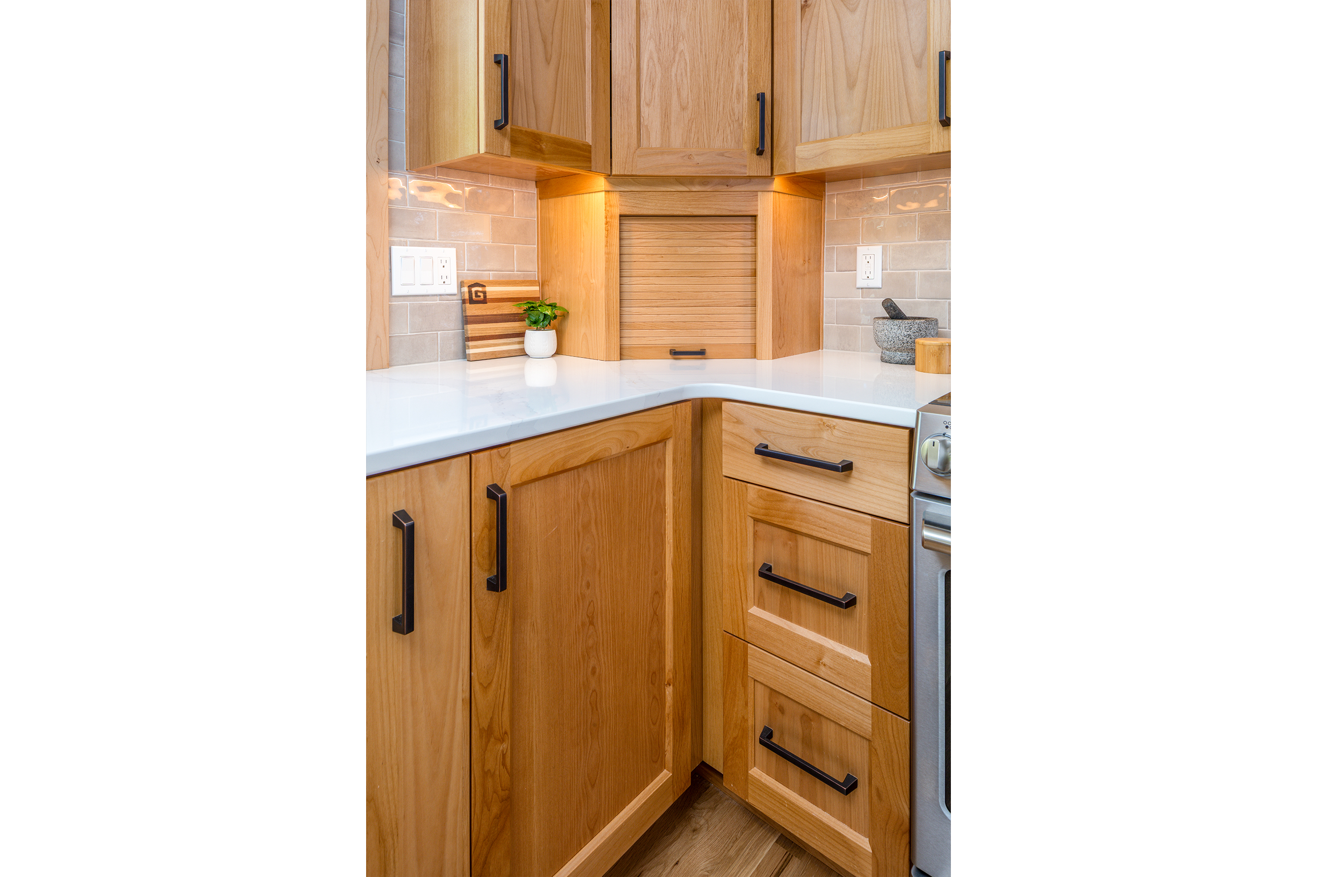 Witham Hill Alder Kitchen