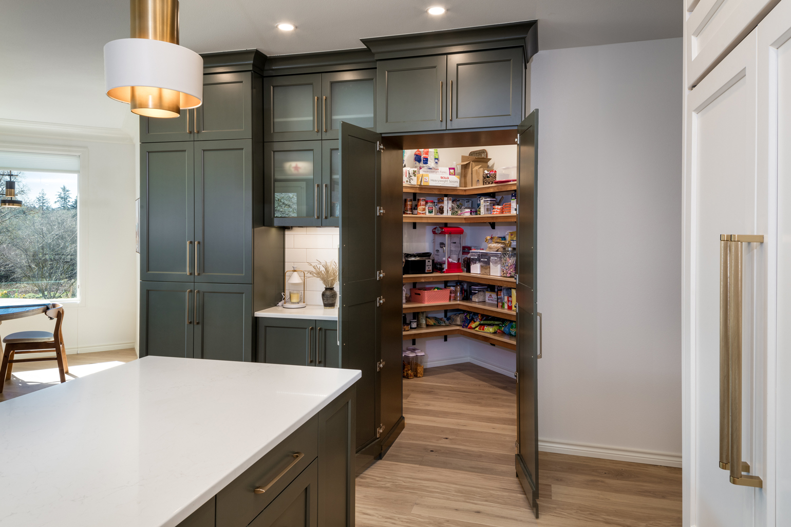 Custom Cabinets Storage
